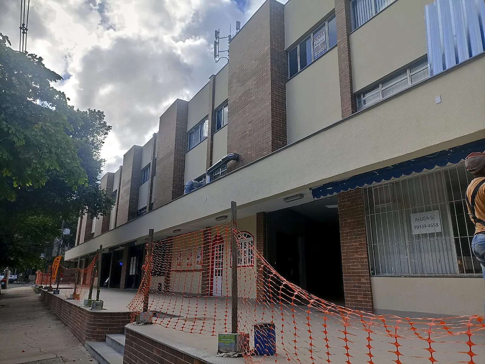 Mata da Praia Shopping após a reforma de fachada em Mata da Praia, Vitória