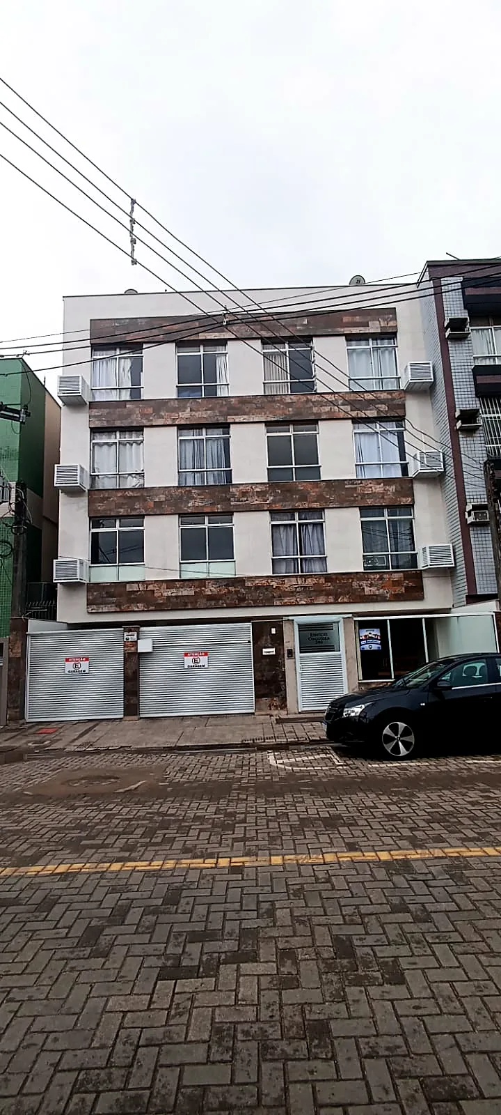 Edifício Orquídea após a reforma de fachada em Praia da Costa, Vila Velha